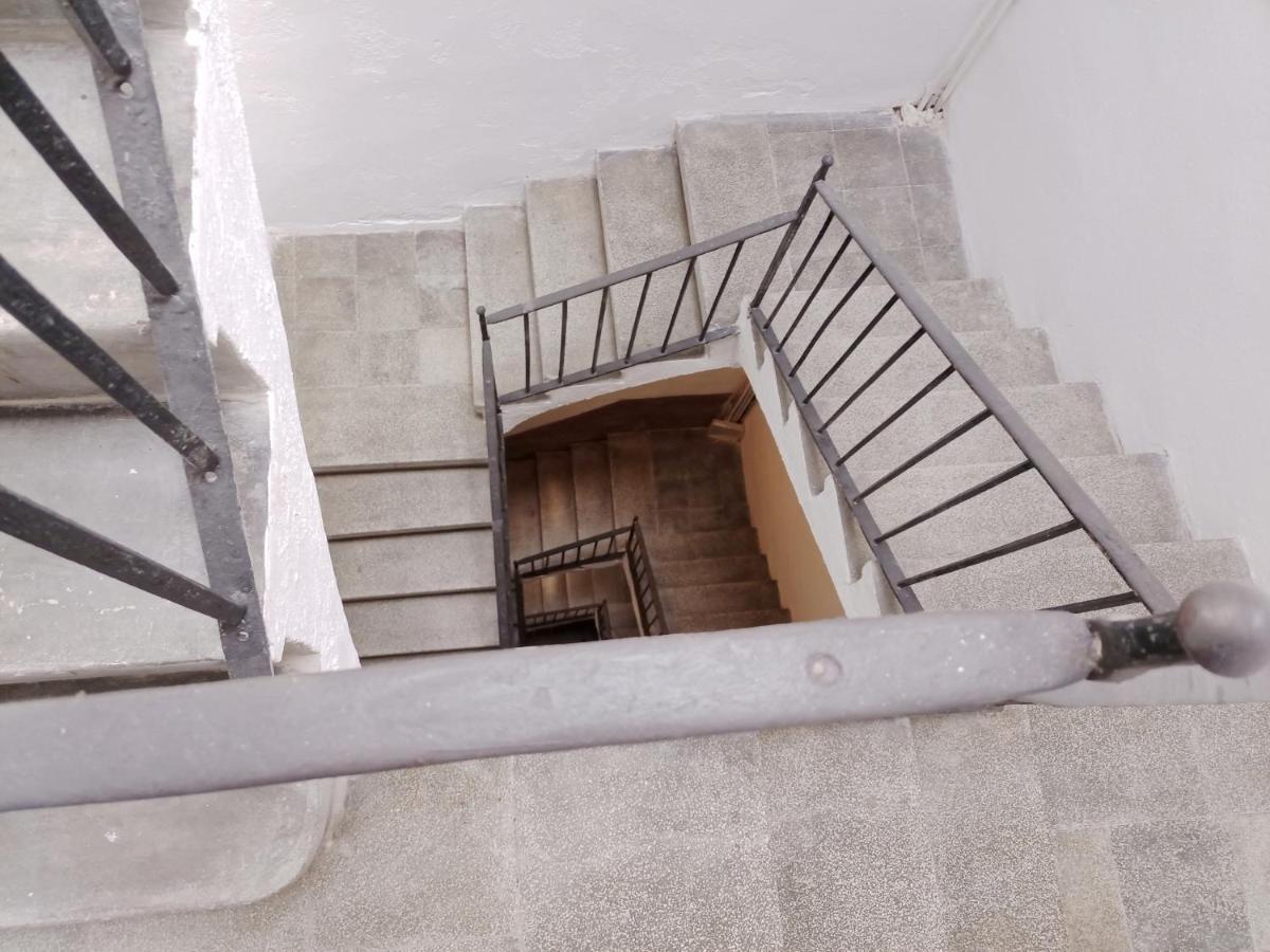Reial 4 Tarragona Apartment Екстериор снимка