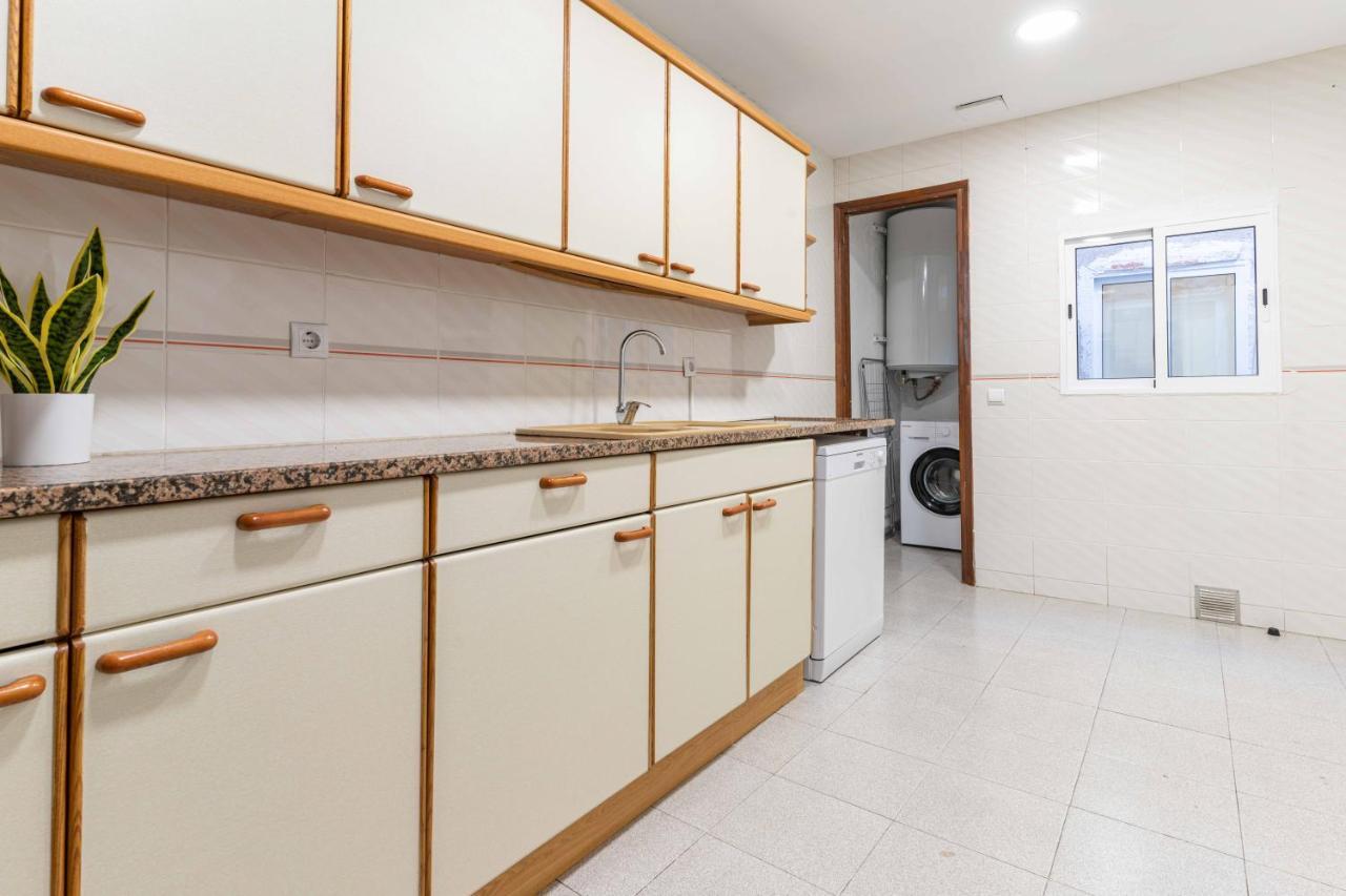 Reial 4 Tarragona Apartment Екстериор снимка